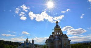 БОРОНЯВСЬКИЙ МОНАСТИР БЛАГОВІЩЕННЯ ПРЕСВЯТОЇ БОГОРОДИЦІ