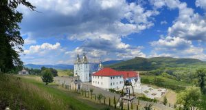 МАЛОБЕРЕЗНЯНСЬКИЙ МОНАСТИР СВЯТОГО МИКОЛАЯ