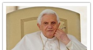 Різдвяне послання «Urbi et Orbi» (місту Риму та світові) Вселенського Архиєрея Бенедикта XVI (25 грудня 2011)