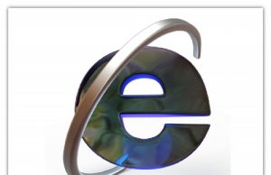 Голова Папської ради з питань медіа закликав католиків йти в Інтернет