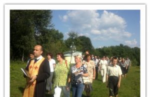 Чергова щомісячна хресна дорога у Малоберезнянському монастирі
