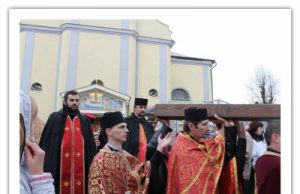 Хресний хід вулицями Мукачева