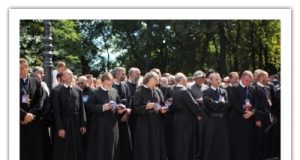 «Я сьогодні відкриваю обійми всім», – Блаженніший Святослав на Володимирській гірці