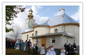 Храмове свято Покрова Пресвятої Богородиці у с. Мирча