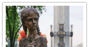 23-24 листопада – поминання жертв Голодомору 1932-1933 років