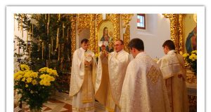 Різдвяна Божественна Літургія в монастирському храмі Отців Василіян у Малому Березному