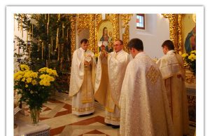 Різдвяна Божественна Літургія в монастирському храмі Отців Василіян у Малому Березному