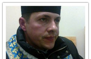 Отець Іван Гальо: «Ходжу по барикадах і прошу хлопців, щоб вони жили, – жили для своєї землі»