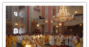 Чин інтронізації нового Єпарха Коломийсько-Чернівецької Єпархії УГКЦ
