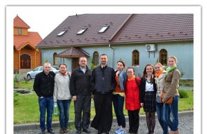 Київська молодь відвідала Мукачівський монастир Отців Василіян alt