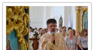 Панахида за загиблими військовослужбовцями alt