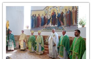 Храмовий празник в Ужгородській церкві Пресвятої Трійці alt