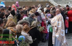 Квітна неділя в Малоберезнянському монастирі