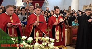 Виставлення плащаниці в Боронявському монастирі