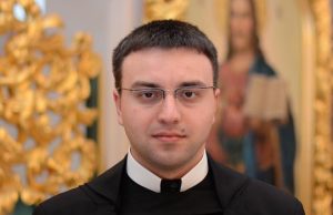 «Чому наші нам чужі?»