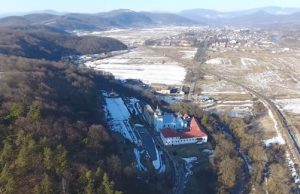 Малоберезнянський монастир Отців Василіян з висоти пташиного польоту