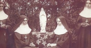 Монографія «Сто років Сестер Служебниць в Куцурі»