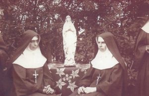 Монографія «Сто років Сестер Служебниць в Куцурі»