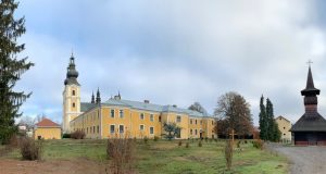 Василіянський монастир у Маріаповчі (Угорщина)