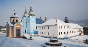 Розпорядок богослужінь на Різдвяні свята при Малоберезнянському монастирі Отців Василіян (Осідок Провінції Св. Миколая)