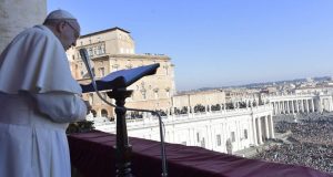 Папа Франциск бажає миру Україні та розради страждаючим