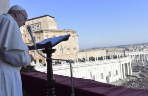 Папа Франциск бажає миру Україні та розради страждаючим