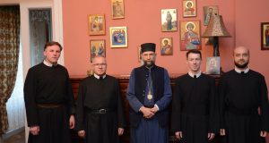 Зустріч Протоігумена Провінції Св. Миколая з Митрополитом Гайдудорозьким 01