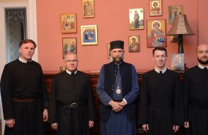 Зустріч Протоігумена Провінції Св. Миколая з Митрополитом Гайдудорозьким 01