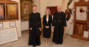 Ознайомлення з історичним архівом Маріяповчанського монастиря та музеєм Василіянського Чину в Угорщині 01