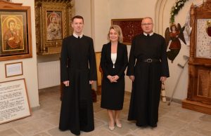 Ознайомлення з історичним архівом Маріяповчанського монастиря та музеєм Василіянського Чину в Угорщині 01