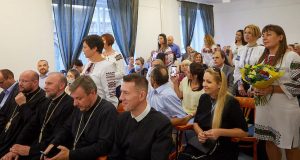 Презентація книги «Апокриф | Чотири розмови про Лесю Українку» в Будапешті 01