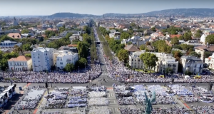 Свята Меса з Папою Франциском у Будапешті 01