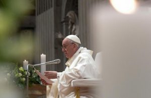 Папа богопосвяченим: не оплакувати минуле, а виходити назустріч Господу