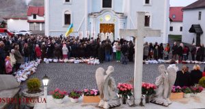 Воскресна Утреня і посвячення пасок у Малоберезнянському монастирі – 2022