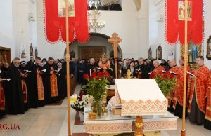 ПОХОРОННІ БОГОСЛУЖІННЯ ЗА УПОКІЙ БРАТА ТАДЕЯ ВАРГУЛИЧА ЧСВВ